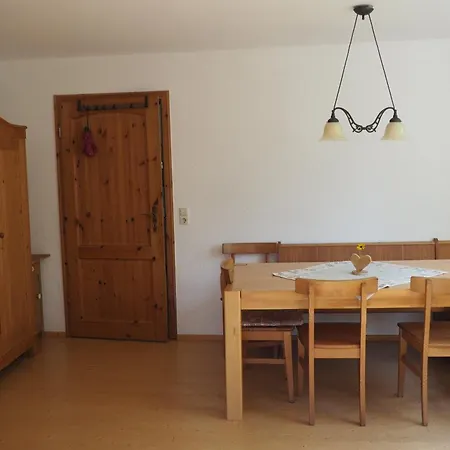 Am Seebach, 80 Qm 아파트