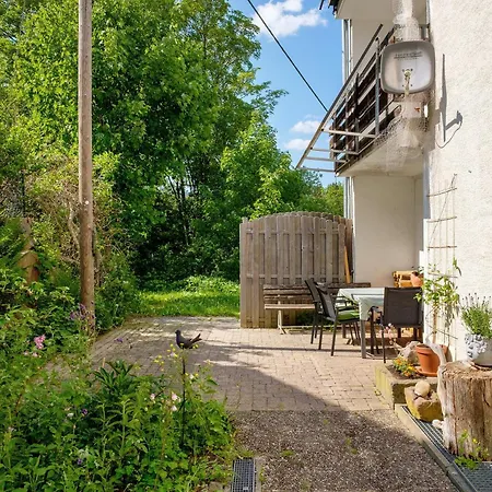 Am Seebach, 80 Qm Apartamento